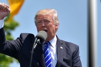 Pragmatismus nad emocemi: Jak může dopadnout setkání Petra Pavla s Donaldem Trumpem v Ankaře? - Médium.cz